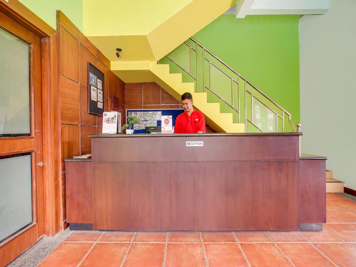 Oyo 3896 Villa Pesona Wisata Puncak Cianjur Exteriér fotografie