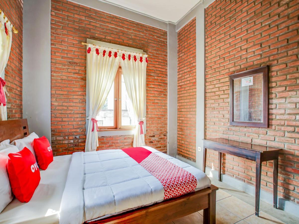 Oyo 3896 Villa Pesona Wisata Puncak Cianjur Exteriér fotografie