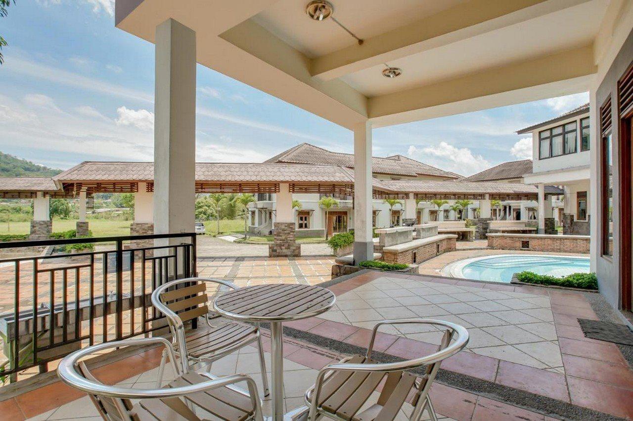 Oyo 3896 Villa Pesona Wisata Puncak Cianjur Exteriér fotografie